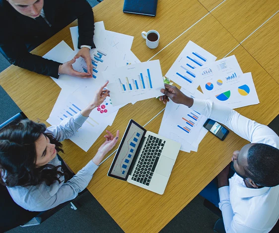 Why Businesses Choose Stratax Advisors